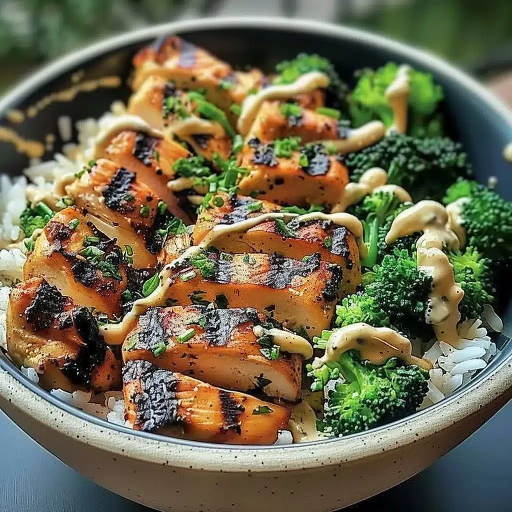 How to Make Grilled Chicken & Broccoli Bowls with Creamy Garlic Sauce 3 How to Make Grilled Chicken & Broccoli Bowls with Creamy Garlic Sauce